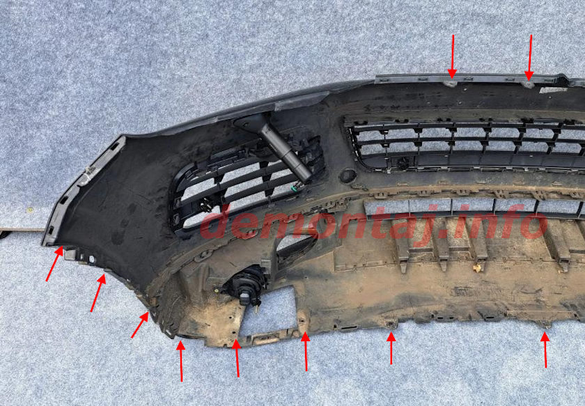Места крепления переднего бампера Volkswagen Touareg II 2010-2018 